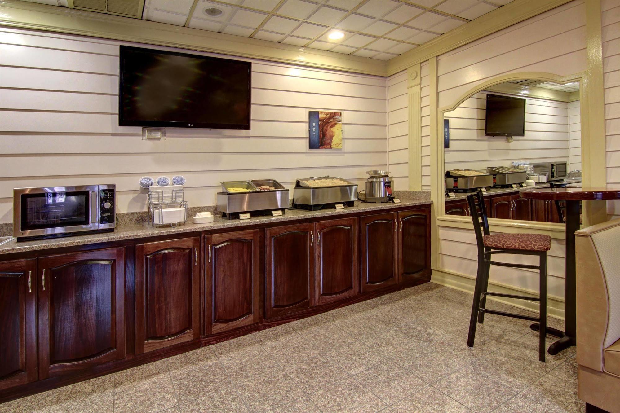 Best Western Riverside Inn Macon Exterior photo